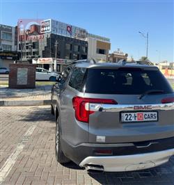 GMC Acadia
